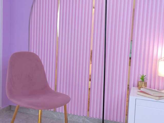 Blaira live cam on BongaCams