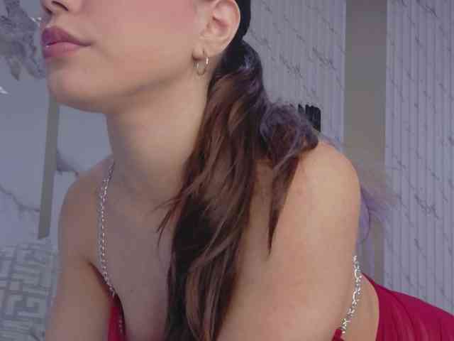 Model: Blaira