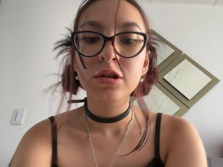 Nyxara Porn Show