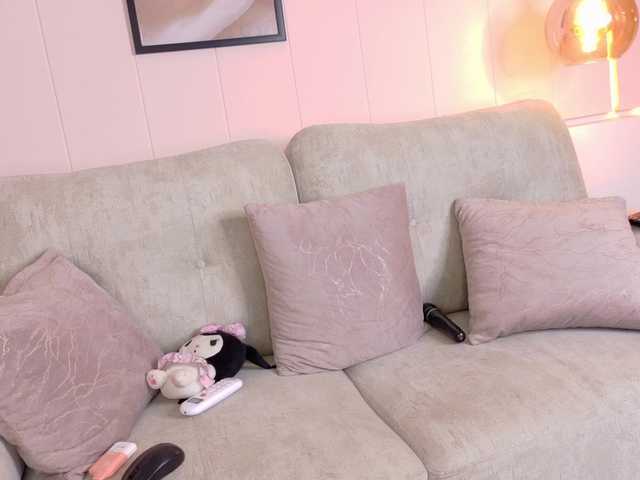 Nyxara live cam on BongaCams