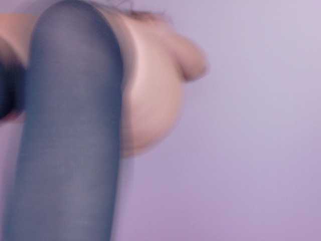 Nyxara live cam on BongaCams