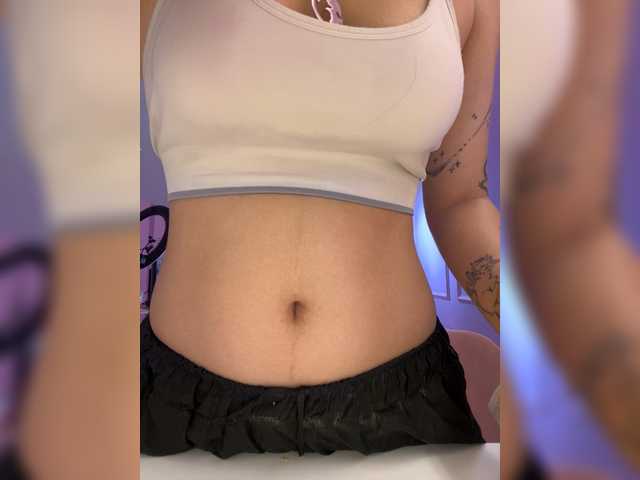Nyxara live cam on BongaCams