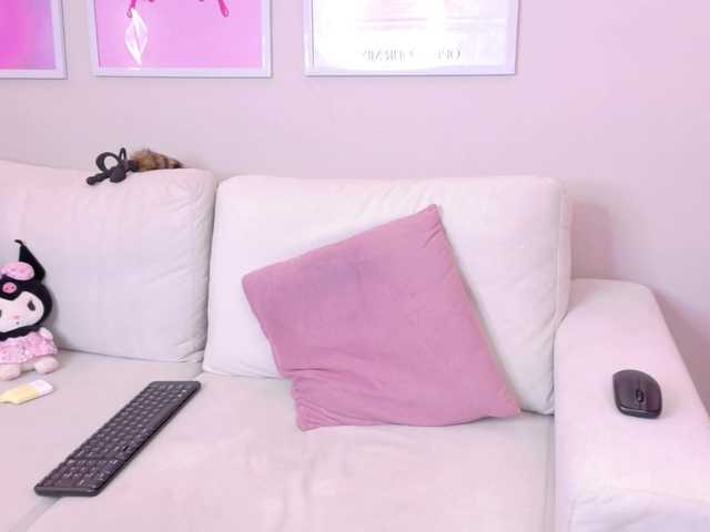Nyxara live cam on BongaCams