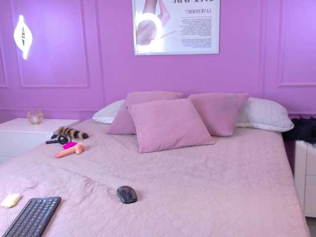 nyxara live sex show