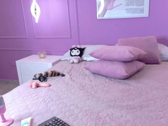 Nyxara live cam on BongaCams