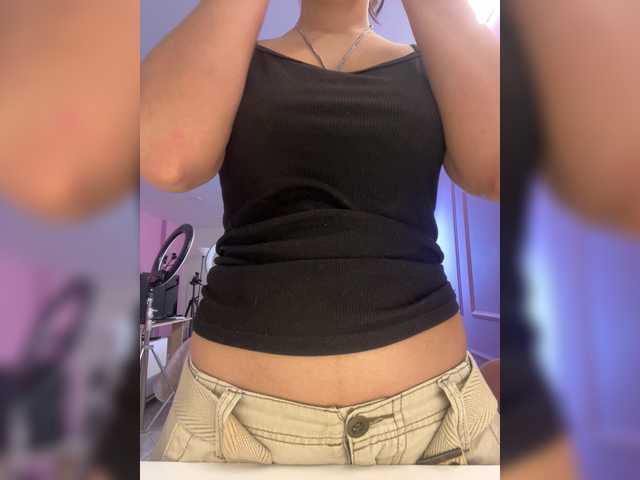 Nyxara live cam on BongaCams