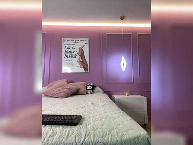 Nyxara live cam on BongaCams