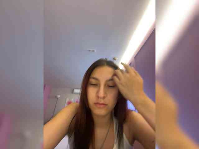 Nyxara webcam