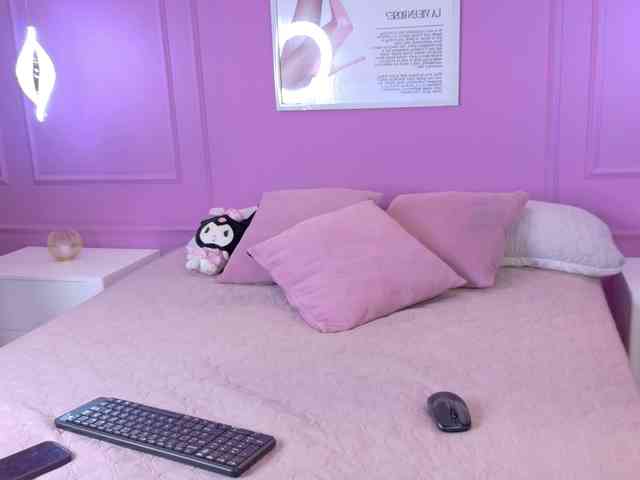 Nyxara webcam