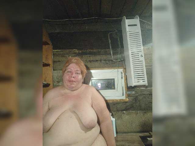 suprugi28 live cam on BongaCams