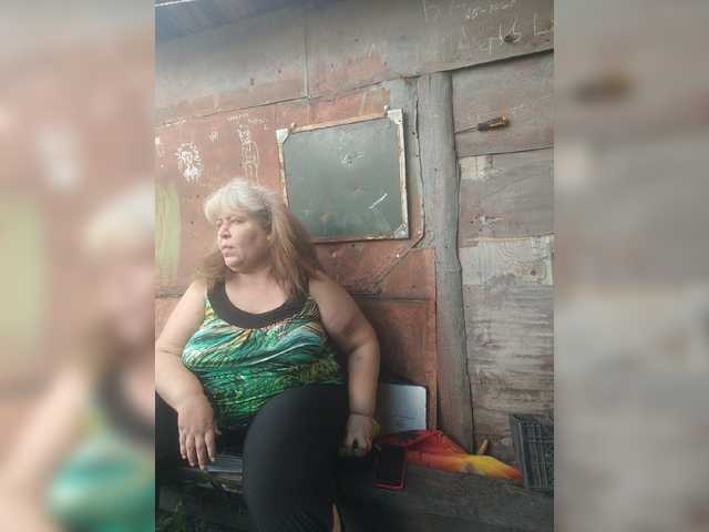 suprugi28