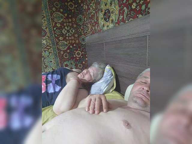 dimaolya1 live cam on BongaCams
