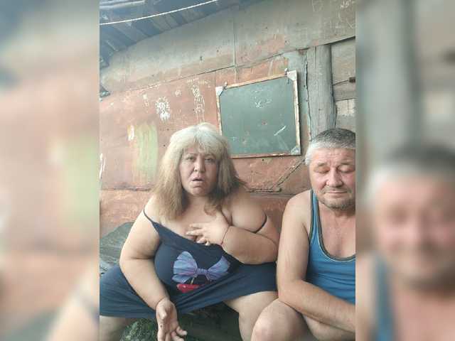dimaolya1 live cam on BongaCams
