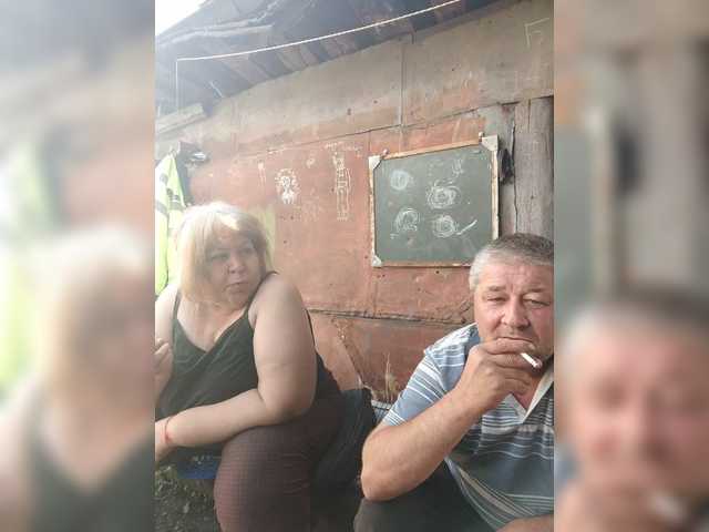 dimaolya1 live cam on BongaCams