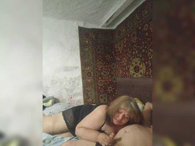 suprugi28 live cam on BongaCams