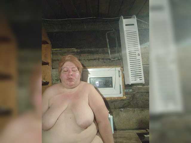 suprugi28 live cam on BongaCams