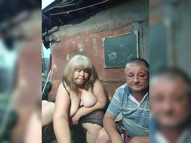 dimaolya1 live cam on BongaCams