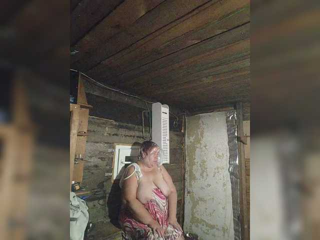 dimaolya1 live cam on BongaCams
