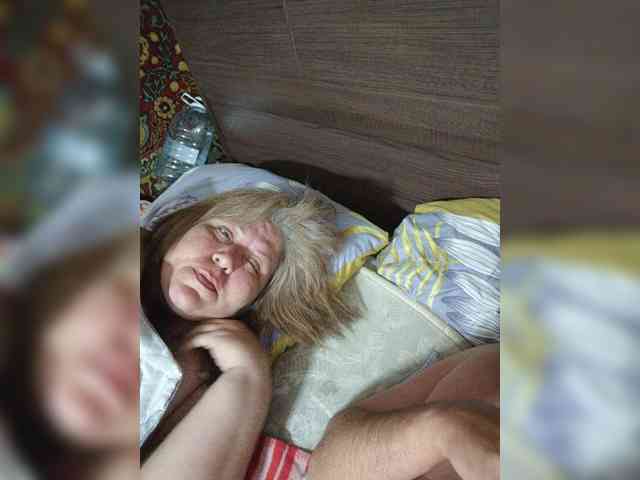 dimaolya1 Live Webcam on BongaCams