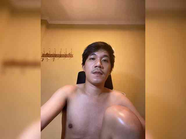 HotsexyGuy23 HotsexyGuy23