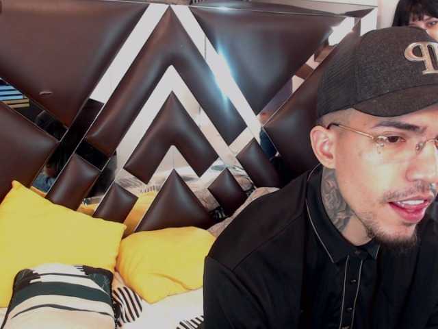Samantha-Jhon live cam on BongaCams