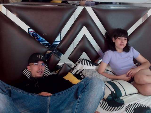 Samantha-Jhon live cam on BongaCams