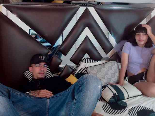 Samantha-Jhon webcam