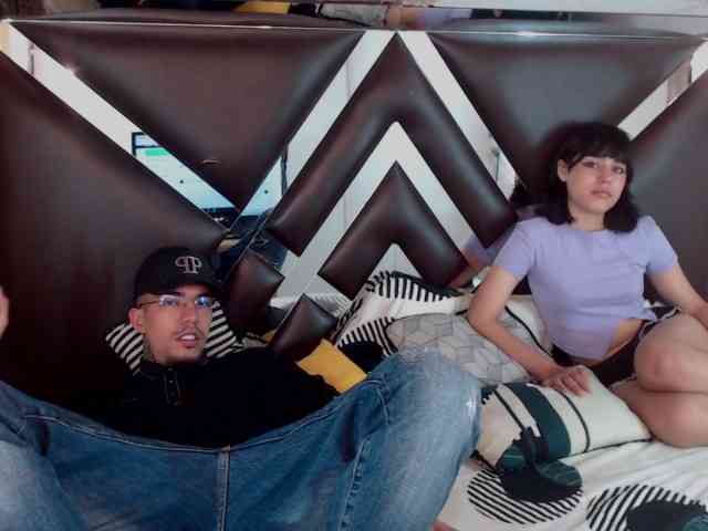 Samantha-Jhon webcam