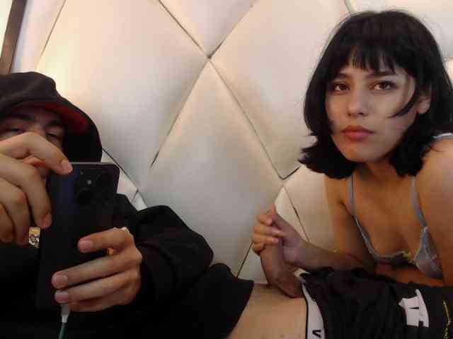 Samantha-Jhon webcam