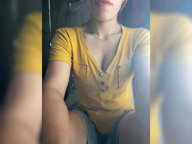 bellag live cam on BongaCams