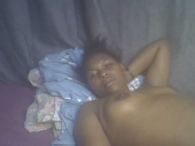 cute-faizah live cam on BongaCams