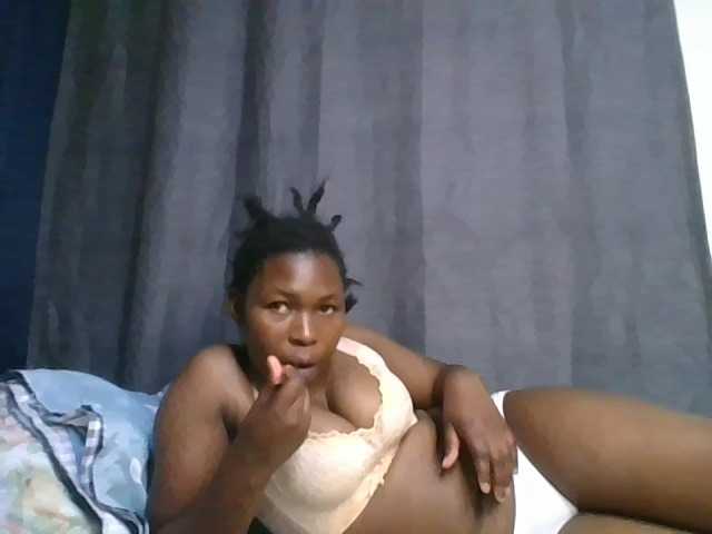 cute-faizah webcam