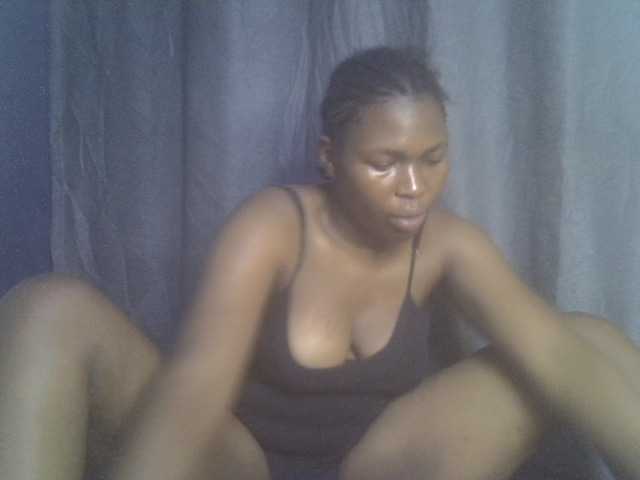 cute-faizah live cam on BongaCams