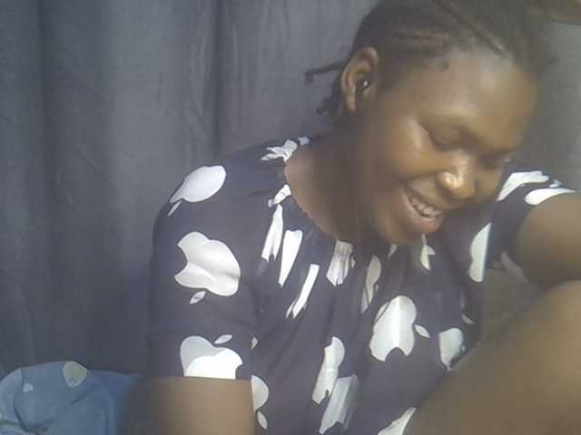 cute-faizah live cam on BongaCams