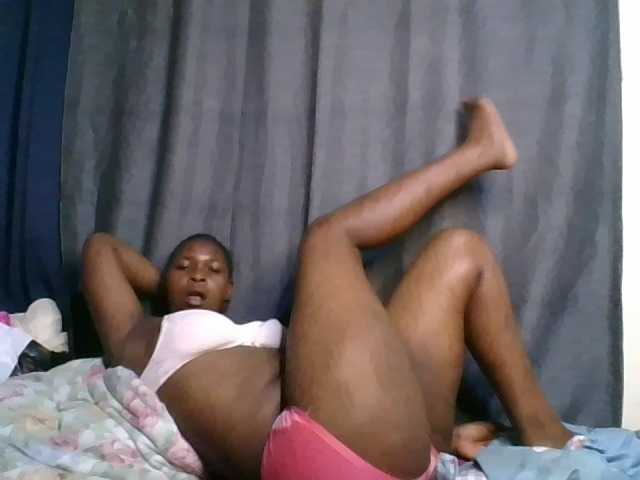 cute-faizah live cam on BongaCams