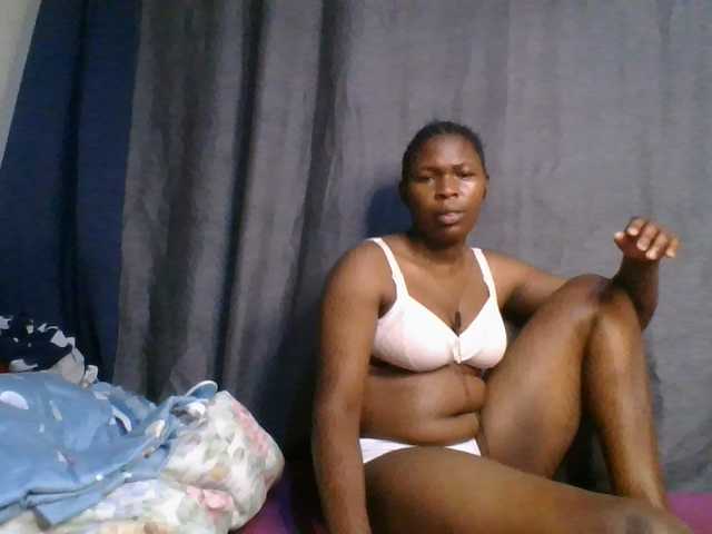cute-faizah live cam on BongaCams