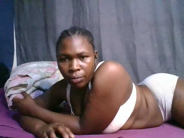 cute-faizah live cam on BongaCams