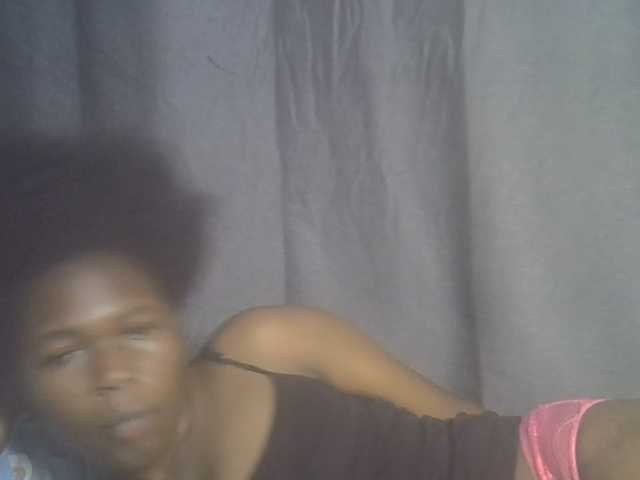 cute-faizah live cam on BongaCams