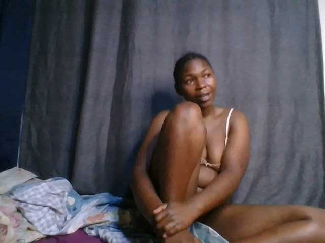 cute-faizah live cam on BongaCams