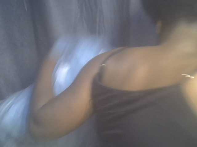 cute-faizah live cam on BongaCams