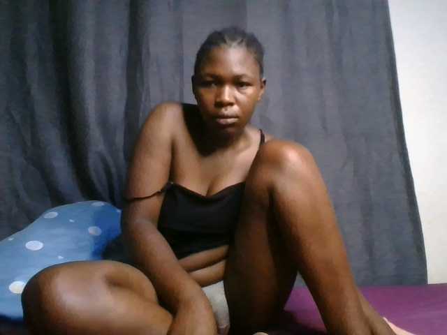 cute-faizah live cam on BongaCams