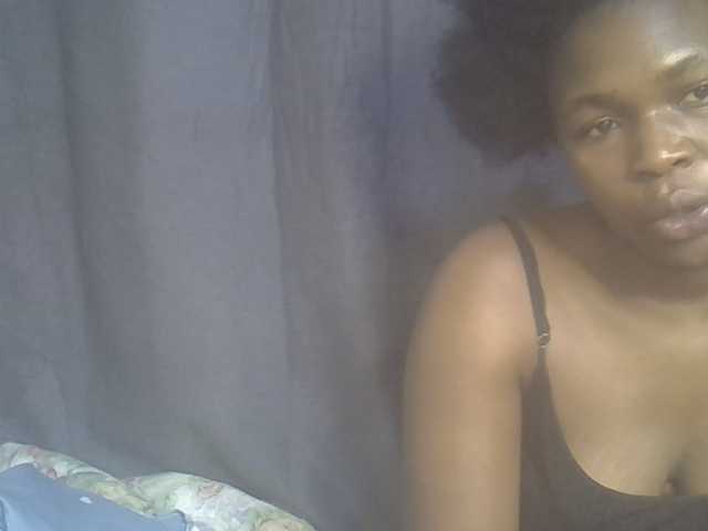 cute-faizah live cam on BongaCams