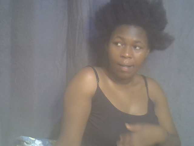 cute-faizah live cam on BongaCams