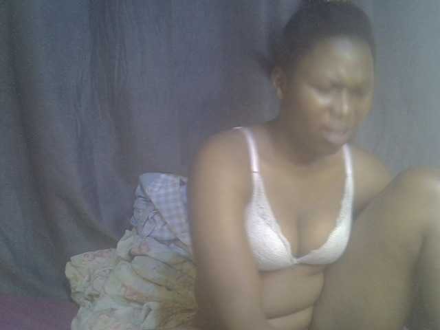 cute-faizah live cam on BongaCams