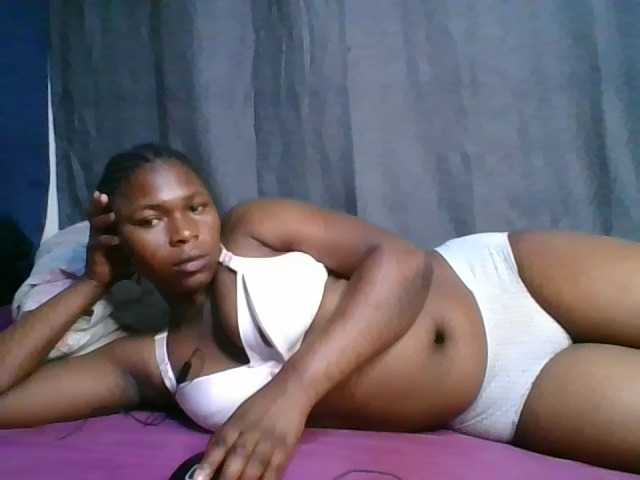 cute-faizah live cam on BongaCams
