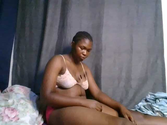 cute-faizah live cam on BongaCams