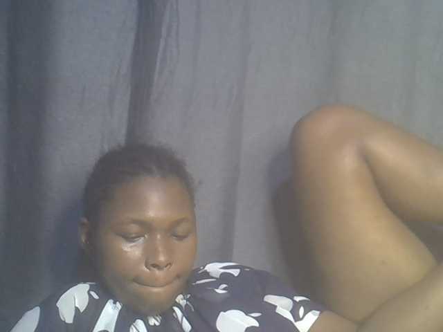 cute-faizah live cam on BongaCams