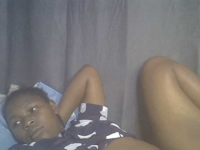 cute-faizah live cam on BongaCams