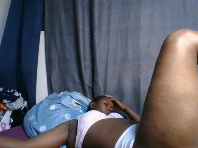 cute-faizah live cam on BongaCams