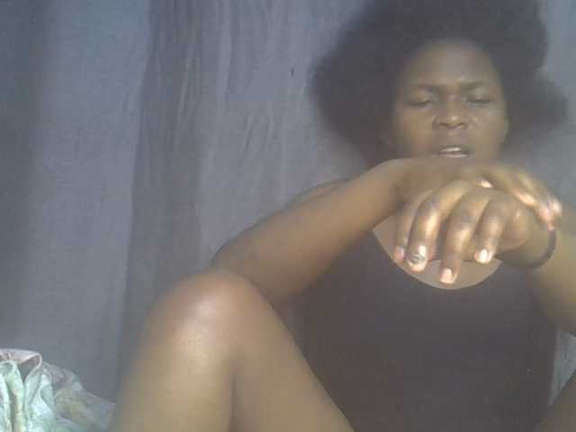 cute-faizah live cam on BongaCams